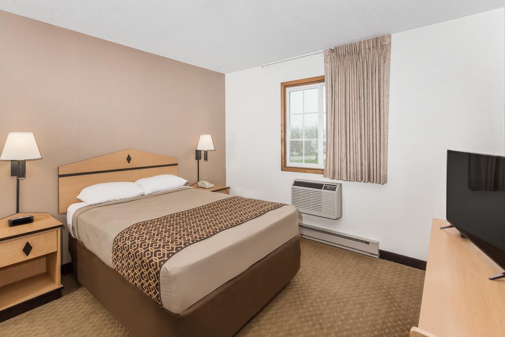 Americas Best Value Inn & Suites Atlantic Exterior photo