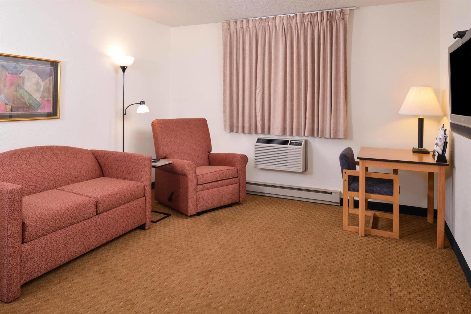 Americas Best Value Inn & Suites Atlantic Exterior photo